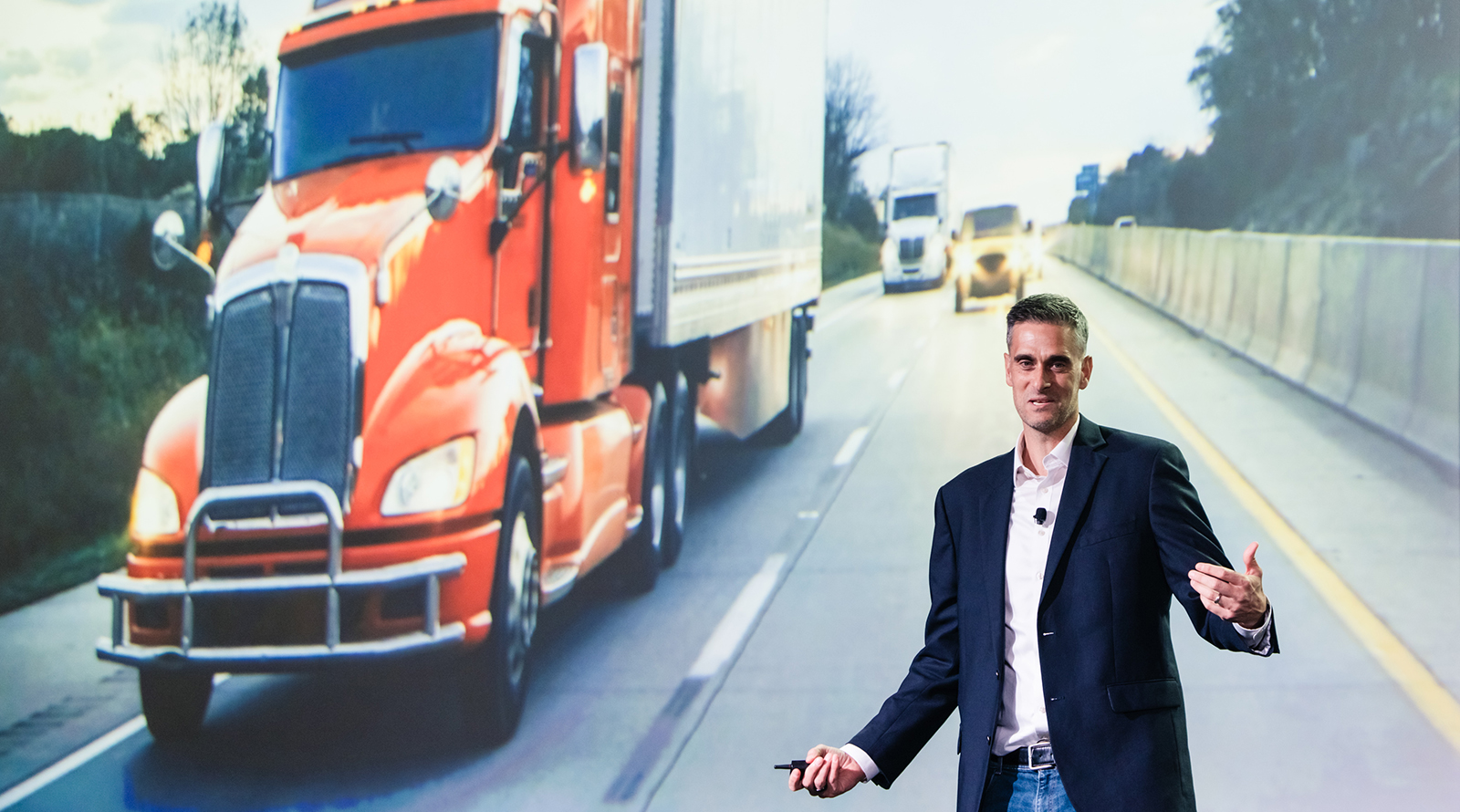 Evans to Convention: Keep On Truckin’